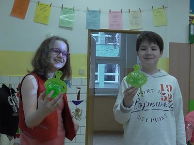 Recyklujeme PET lahve