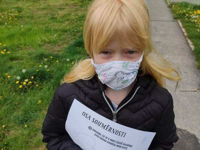 Osová souměrnost i venku