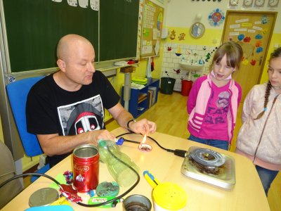 Hravá věda