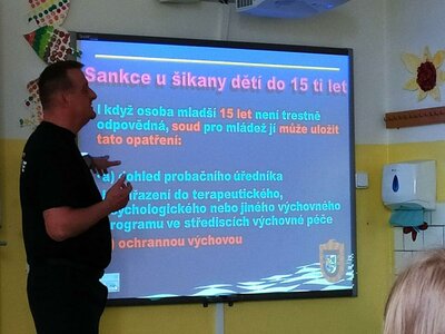 Beseda s policisty - ŠIKANA
