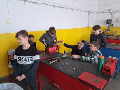 SŠTaŠ práce  s kovem