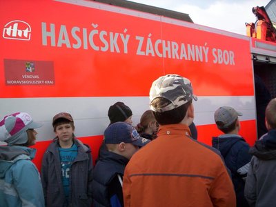 Delfínci navštívili HZS Karviná.