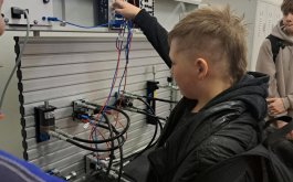 Titulní obrázek k příspěvku Spolupráce se Střední školou techniky a služeb Karviná – Brána řemesel otevřená