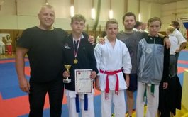 Titulní obrázek k příspěvku Karatisté ve Vamberku