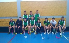 Titulní obrázek k příspěvku Mendelácká florbalová liga začala